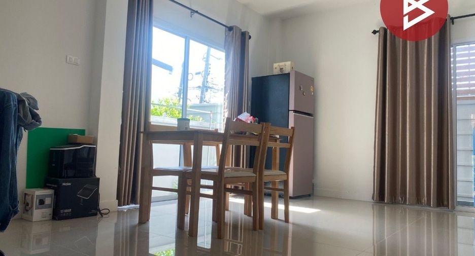 For sale 4 bedrooms house in Mueang Chon Buri, Chonburi
