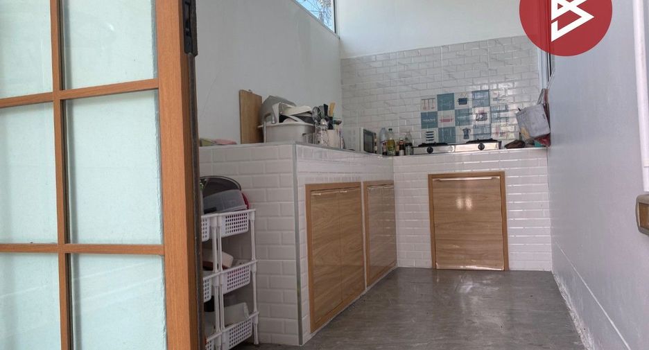 For sale 4 bedrooms house in Mueang Chon Buri, Chonburi