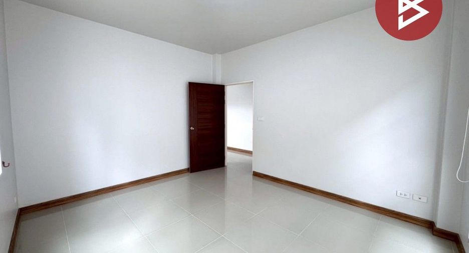 Haus zum Kauf mit 4 Zimmer in San Sai, Chiang Mai