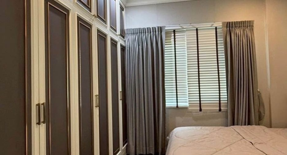 For rent and for sale 4 bedrooms house in Bang Phli, Samut Prakan