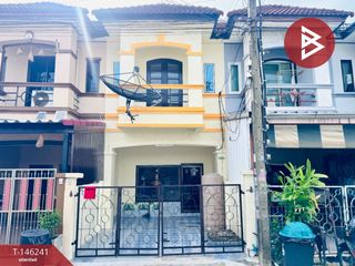 À vendre 3 chambres maison de ville à Bang Khen, Bangkok