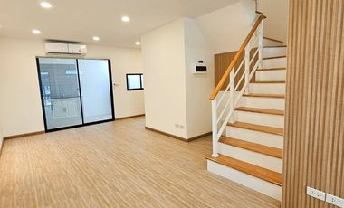 Reihenhaus zum Kauf mit 3 Zimmer in Bang Phli, Samut Prakan
