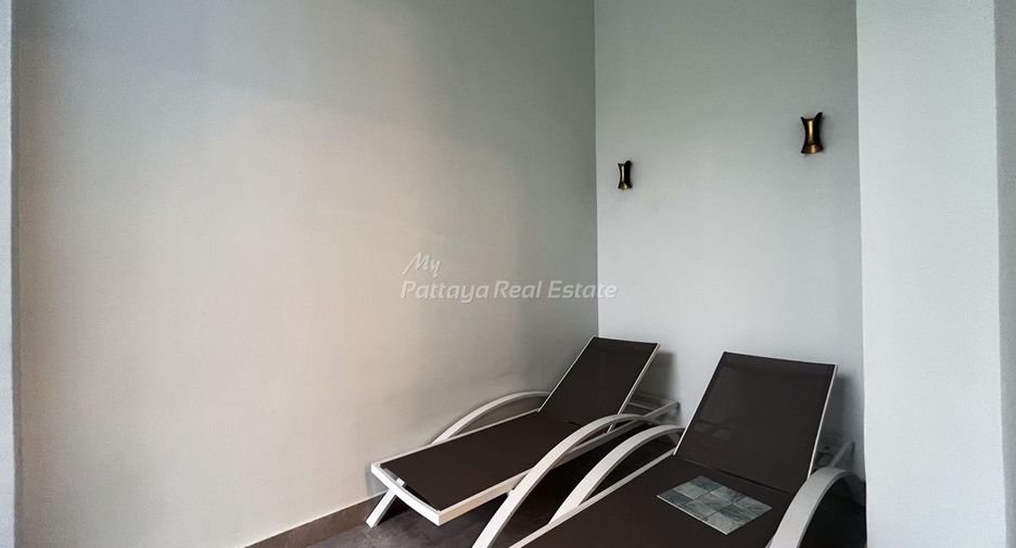 For sale 2 bedrooms condo in Jomtien, Pattaya
