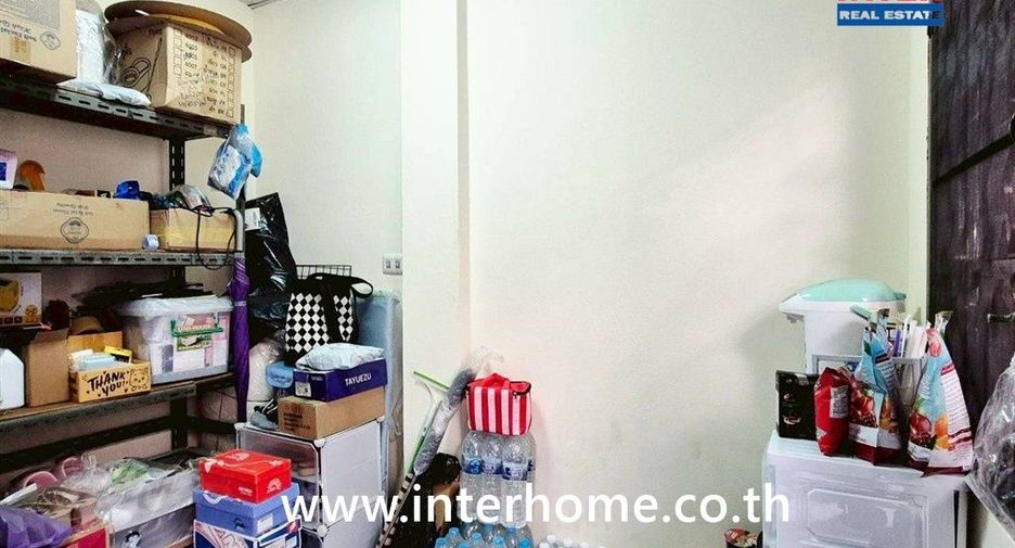 Продажа 3 спальни таунхаус в Bang Yai, Нонтабури