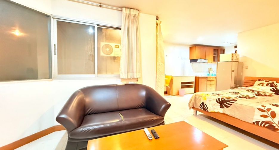 For rent 1 bed condo in Khlong Toei, Bangkok