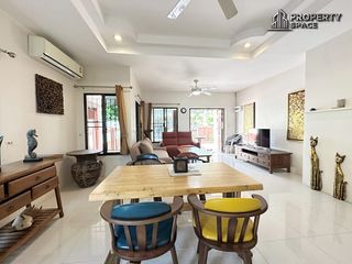 À louer 3 chambres maison à Bang Lamung, Chonburi
