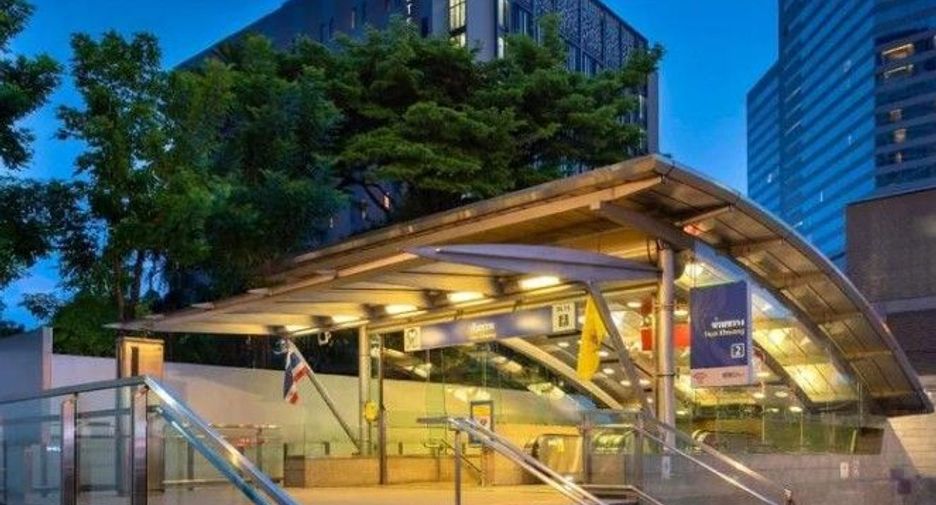 出售 1 卧室 公寓 在 Huai Khwang, 曼谷