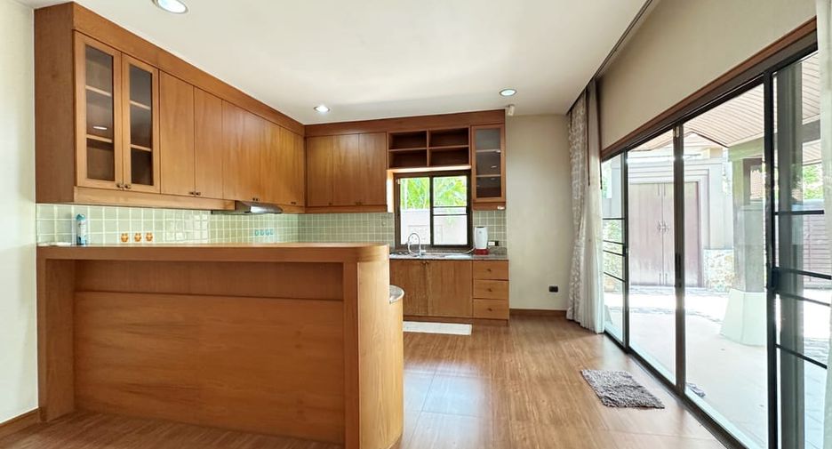 Casa en venta de 3 habitaciones en Huay Yai, Pattaya