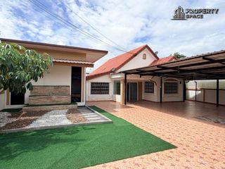 À louer 5 chambres maison à Bang Lamung, Chonburi