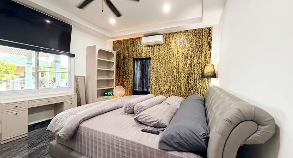 À vendre 3 chambres villa à Bang Lamung, Chonburi