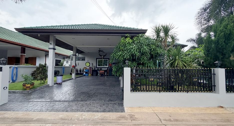 À vendre 3 chambres villa à Bang Lamung, Chonburi