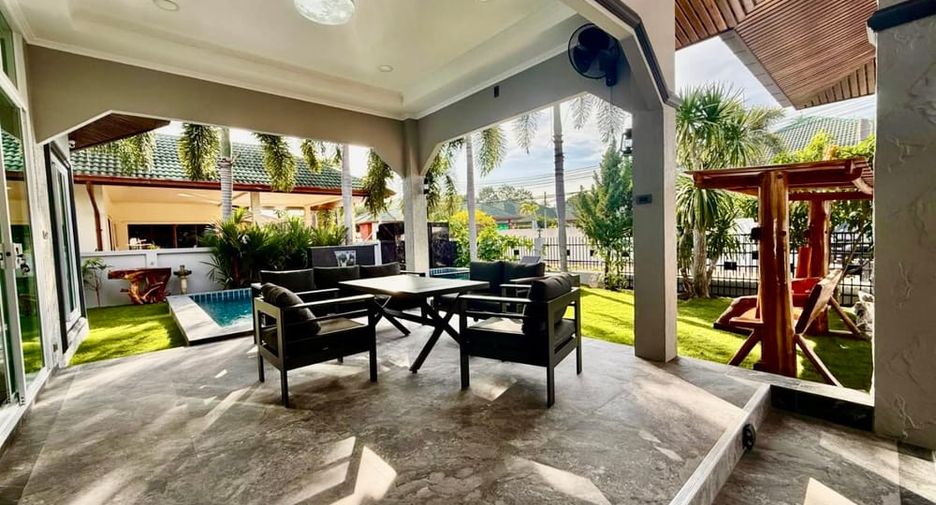 À vendre 3 chambres villa à Bang Lamung, Chonburi