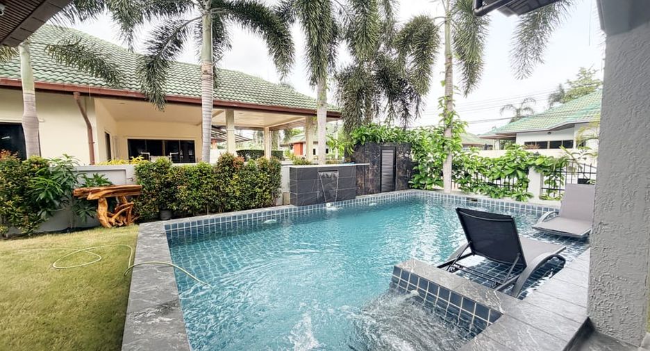 À vendre 3 chambres villa à Bang Lamung, Chonburi