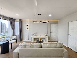 For sale 2 bedrooms condo in Huai Khwang, Bangkok