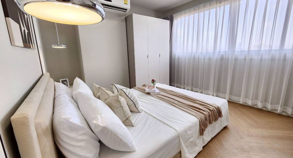 For sale 2 bedrooms condo in Huai Khwang, Bangkok