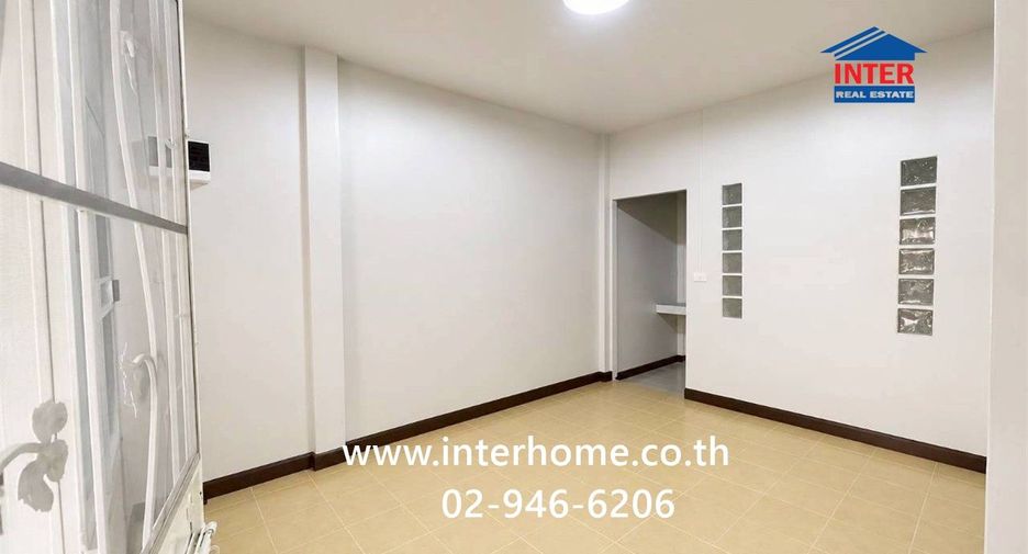 Продажа 2 спальни таунхаус в Lat Lum Kaeo, Патумтани