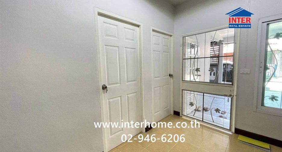 Продажа 2 спальни таунхаус в Lat Lum Kaeo, Патумтани