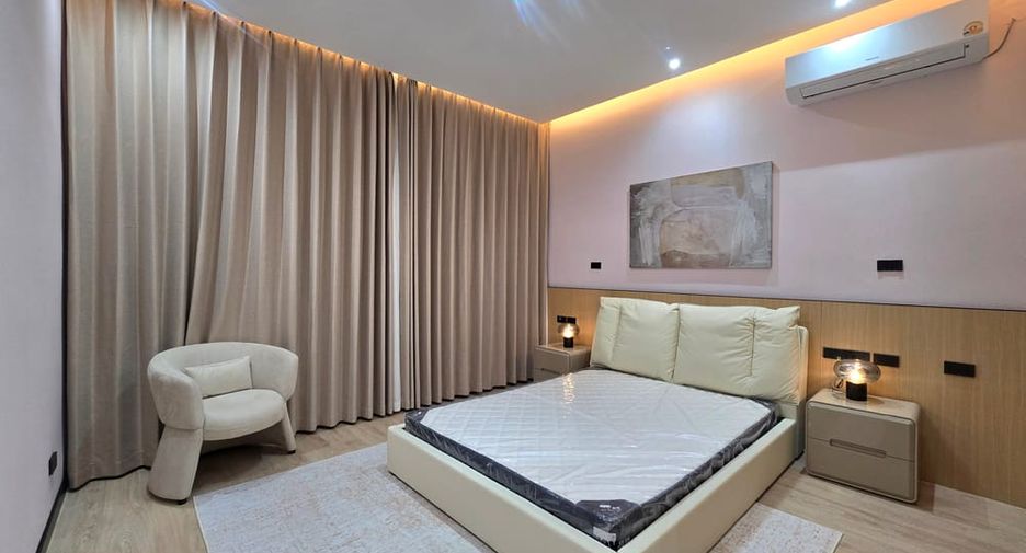 For sale 5 bedrooms villa in Jomtien, Pattaya