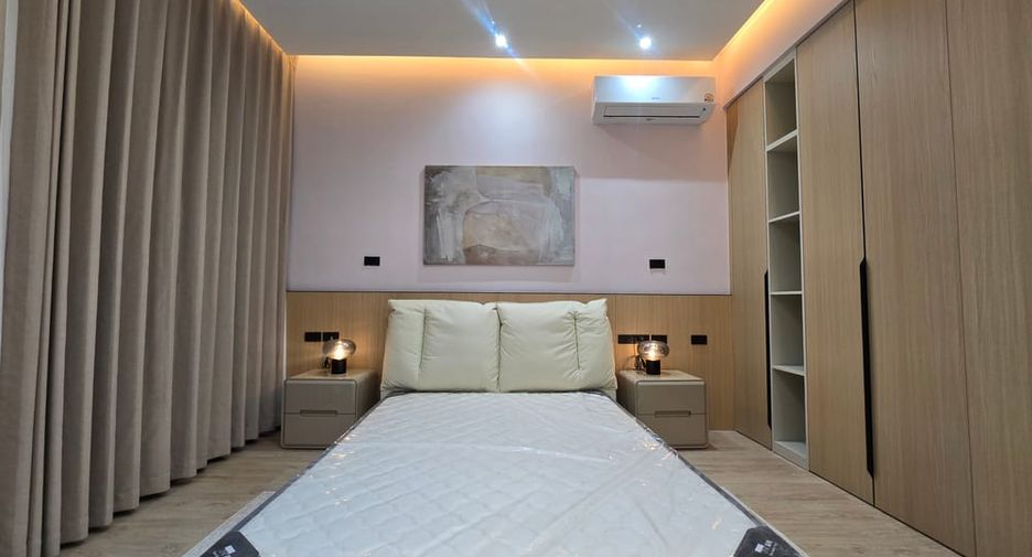 For sale 5 bedrooms villa in Jomtien, Pattaya