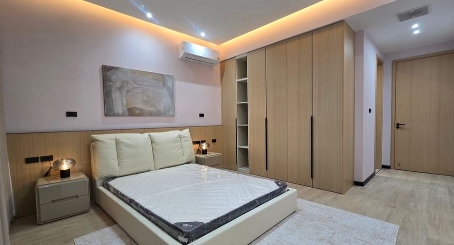 For sale 5 bedrooms villa in Jomtien, Pattaya