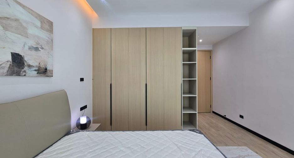 For sale 5 bedrooms villa in Jomtien, Pattaya