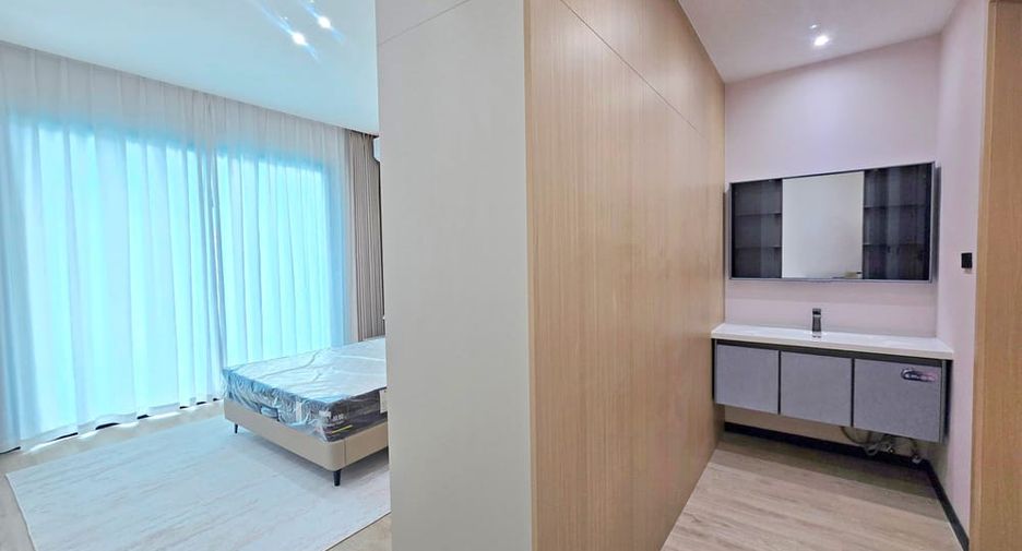 For sale 5 bedrooms villa in Jomtien, Pattaya