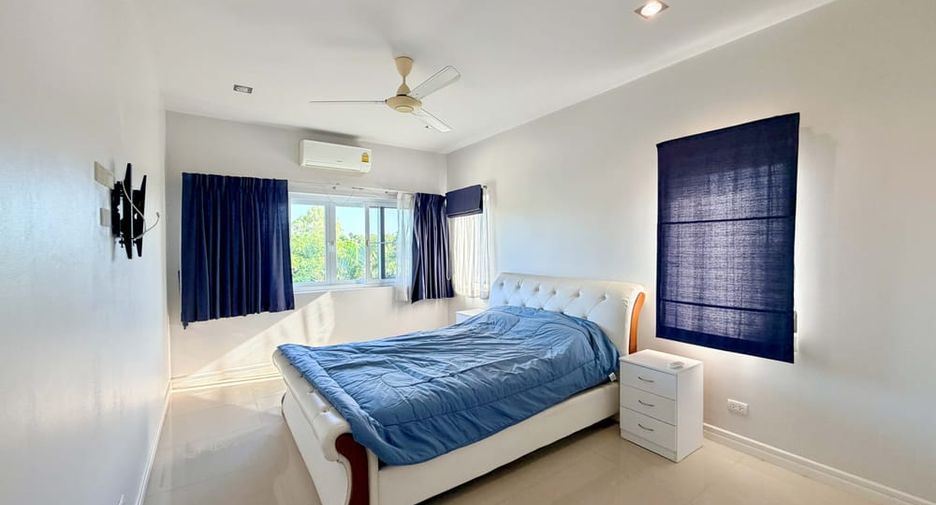 出租 4 卧室 别墅 在 Bang Lamung, Chon Buri
