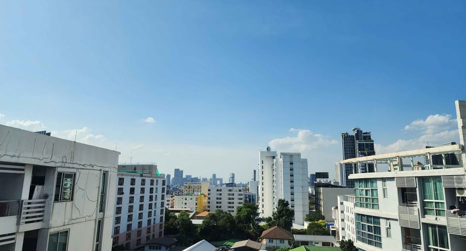 À vendre 1 chambre condo à Din Daeng, Bangkok