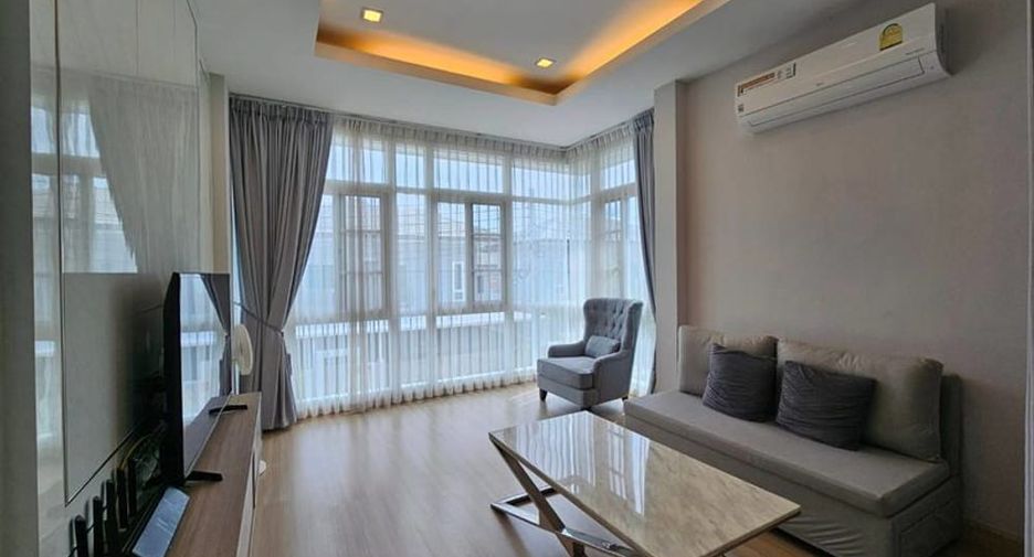 出租 3 卧室 独立屋 在 Bang Lamung, Chon Buri
