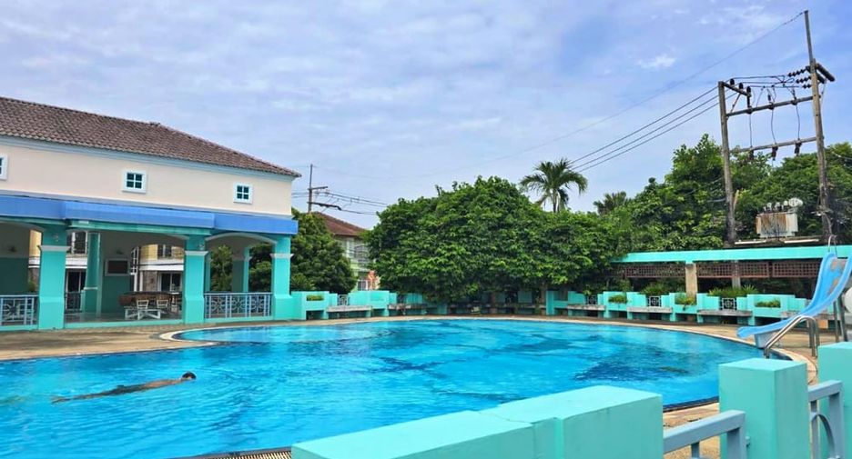 À louer 3 chambres maison à Bang Lamung, Chonburi