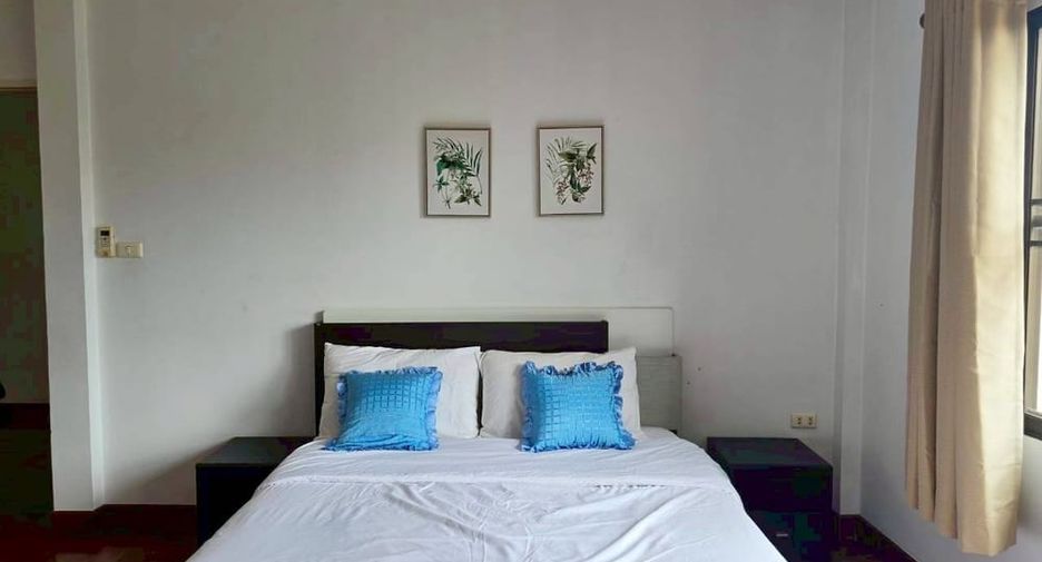 À louer 3 chambres maison à Bang Lamung, Chonburi