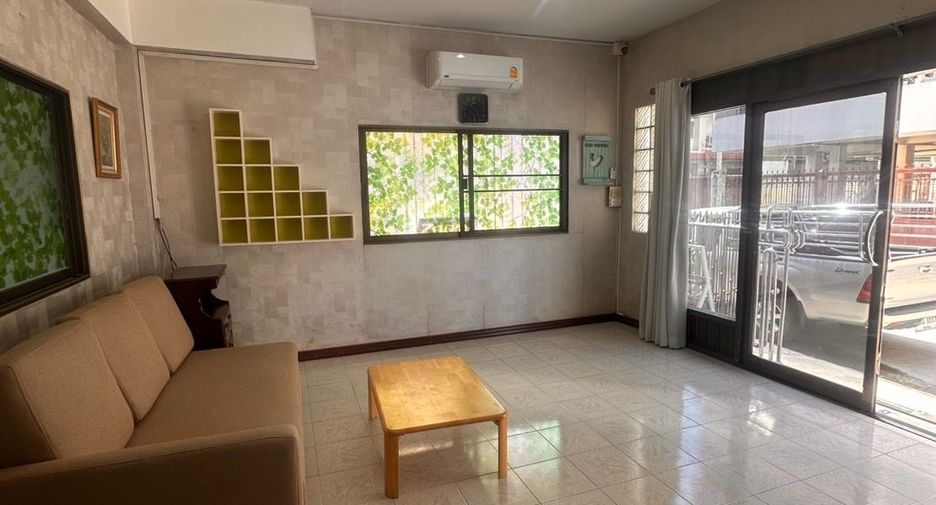Oficina en alquiler de 1 habitaciones en Mueang Chiang Mai, Chiang Mai