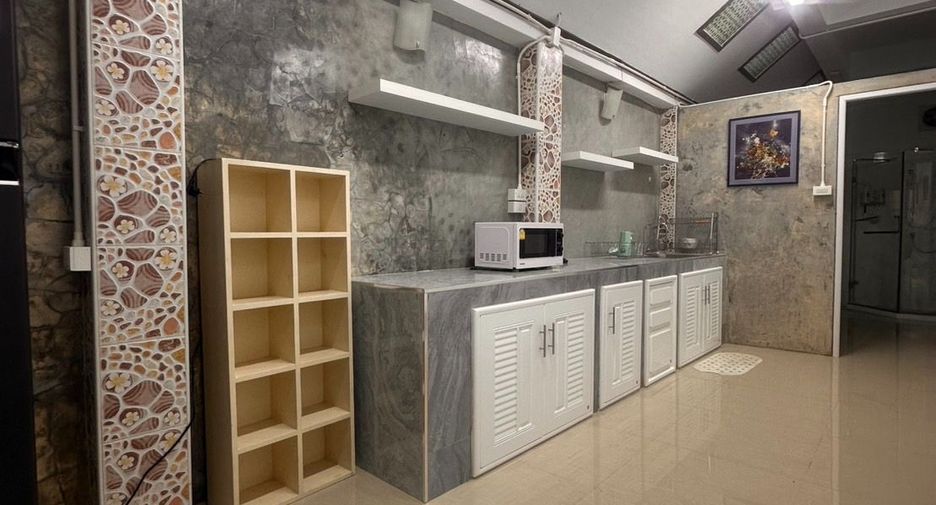 Oficina en alquiler de 1 habitaciones en Mueang Chiang Mai, Chiang Mai