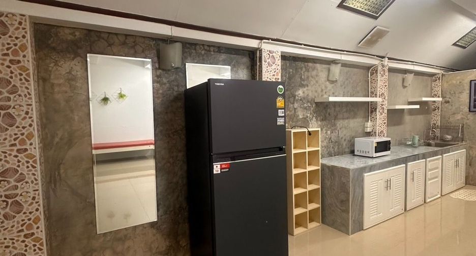 Oficina en alquiler de 1 habitaciones en Mueang Chiang Mai, Chiang Mai