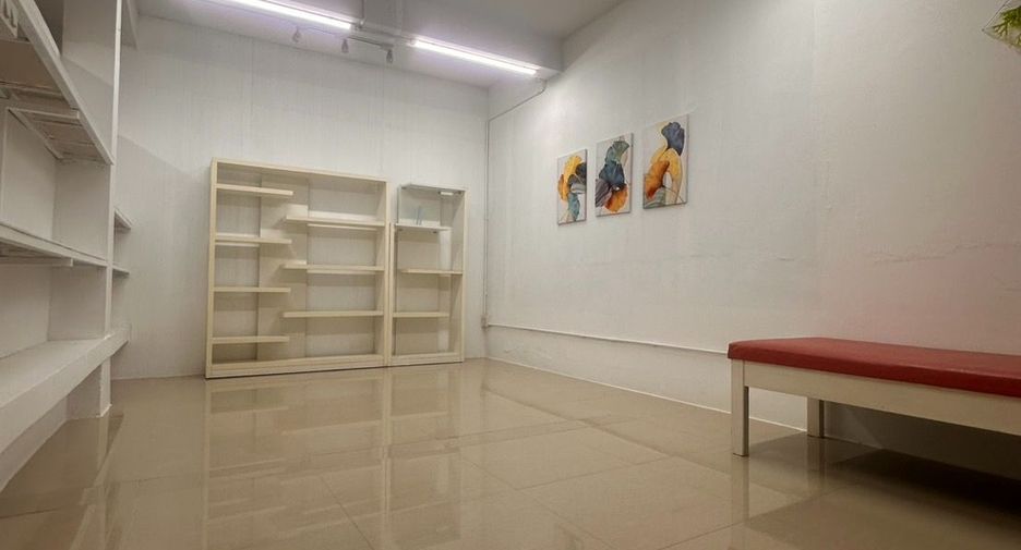 Oficina en alquiler de 1 habitaciones en Mueang Chiang Mai, Chiang Mai