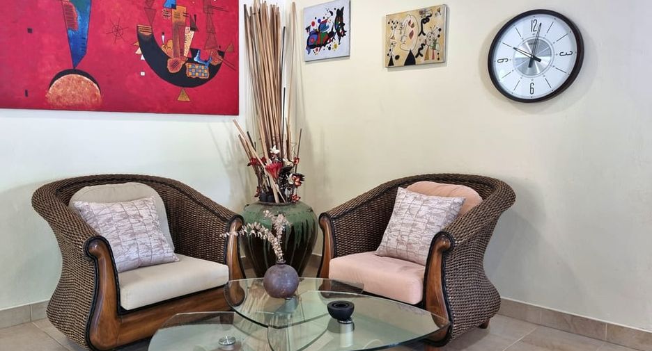À vendre 4 chambres villa à Bang Lamung, Chonburi