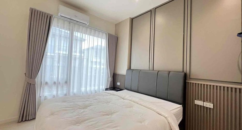 For sale 4 bedrooms house in Bang Lamung, Chonburi