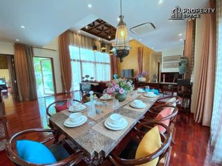 Продажа 5 спальни вилла в Na Jomtien, Паттайя