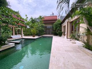 Продажа 5 спальни вилла в Na Jomtien, Паттайя