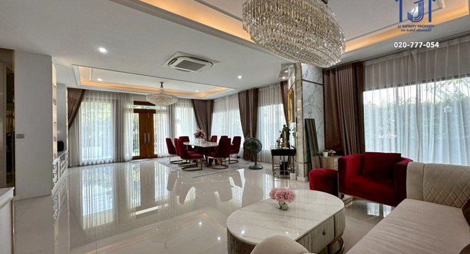 For sale 4 bedrooms house in Prawet, Bangkok