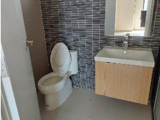 Продажа 3 спальни таунхаус в Лат Крабанг, Бангкок