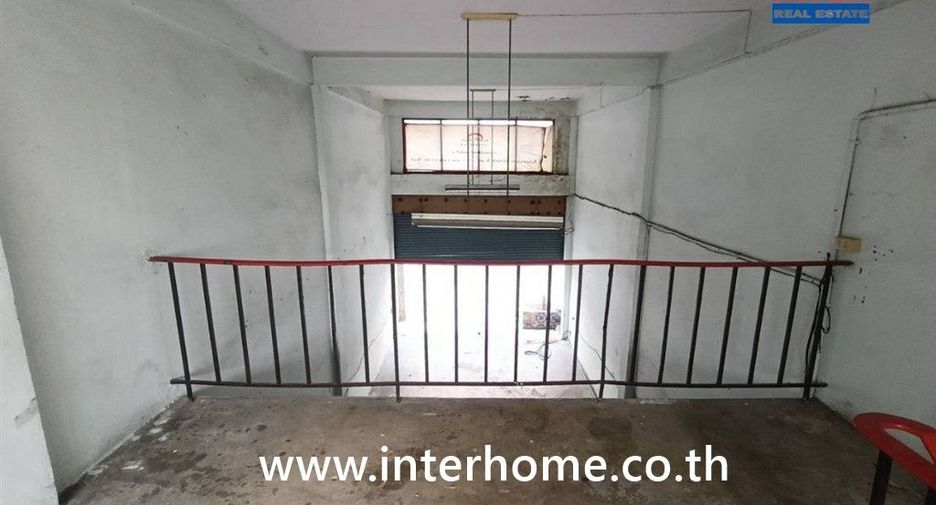 Продажа 3 спальни торговое помещение в Krathum Baen, Самутсакхон
