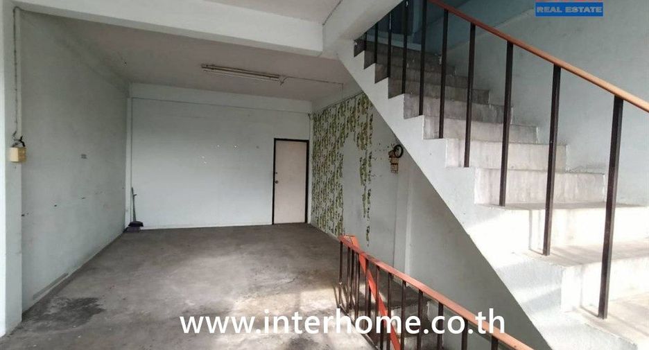Продажа 3 спальни торговое помещение в Krathum Baen, Самутсакхон