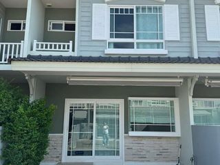 For rent 2 bedrooms townhouse in San Sai, Chiang Mai