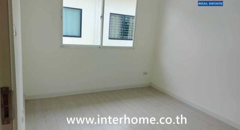 For sale 3 ベッドルーム townhouse in Mueang Pathum Thani, Pathum Thani