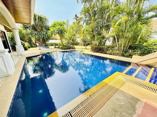 À louer 3 chambres villa à Bang Lamung, Chonburi