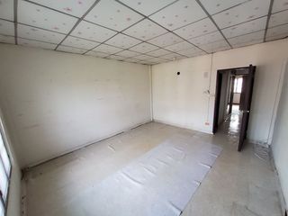 Casa adosada en venta de 2 habitaciones en Bueng Kum, Bangkok
