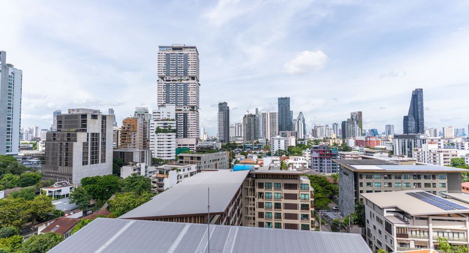 ขาย 2 ห้องนอน คอนโด ใน คลองเตย, กรุงเทพฯ