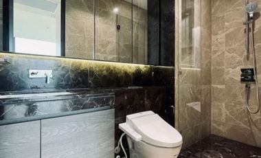 Wohnung zur Miete und zum Kauf mit 2 Zimmer in Pathum Wan, Bangkok