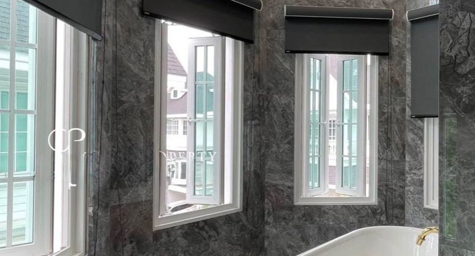 Haus zur Miete mit 5 Zimmer in Mueang Samut Prakan, Samut Prakan